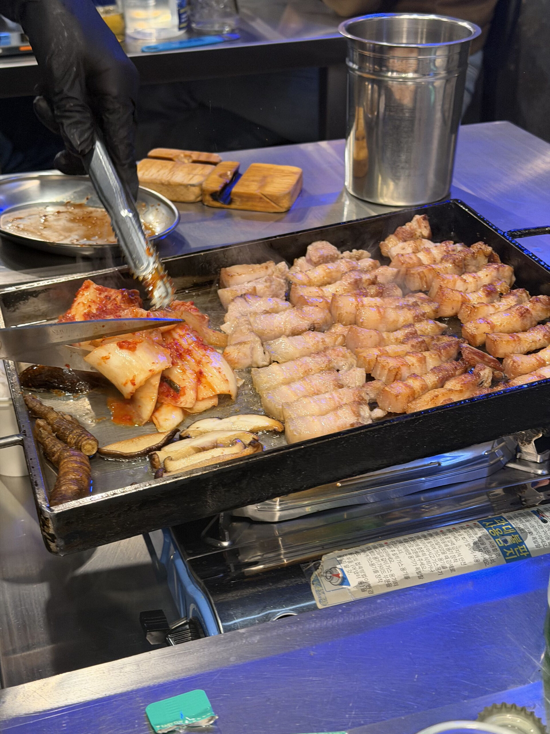 Hongu Samgyeop, Hongdae: Pork Belly the Staff Grill for You